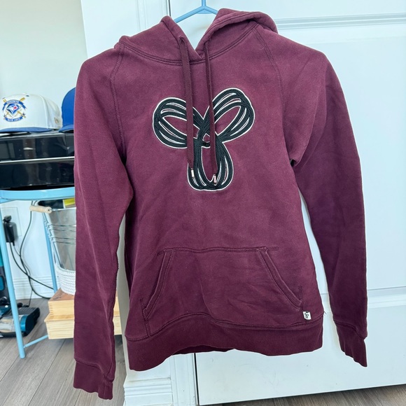 TNA Sportswear Women’s Burgundy Sweatshirt - Picture 1 of 3